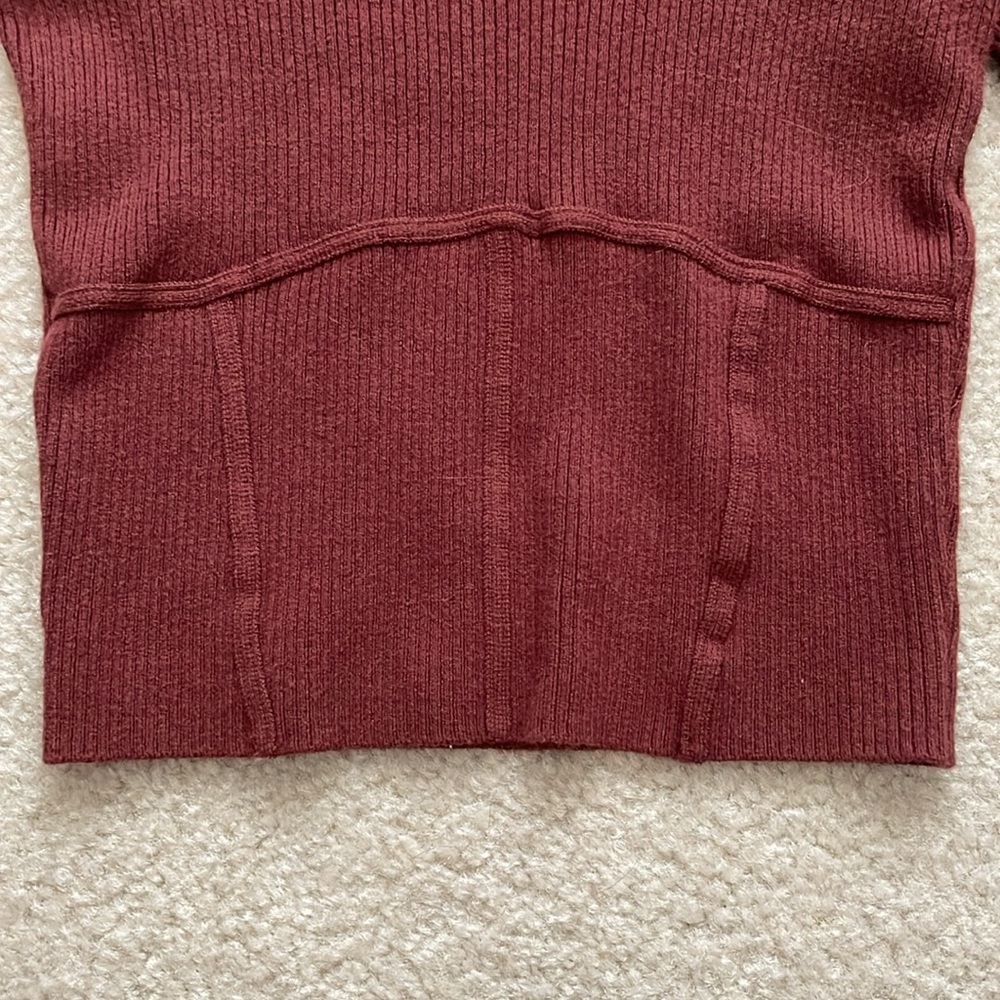Abercrombie & Fitch Sweater Crop - Picture 4 of 4